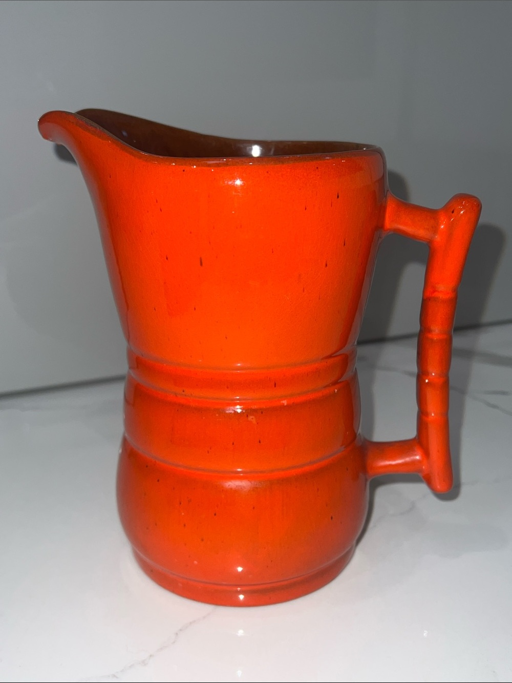 FRANKOMA POTTERY 1969 PITCHER 1Q 10 Cup ORANGE FLAME RED